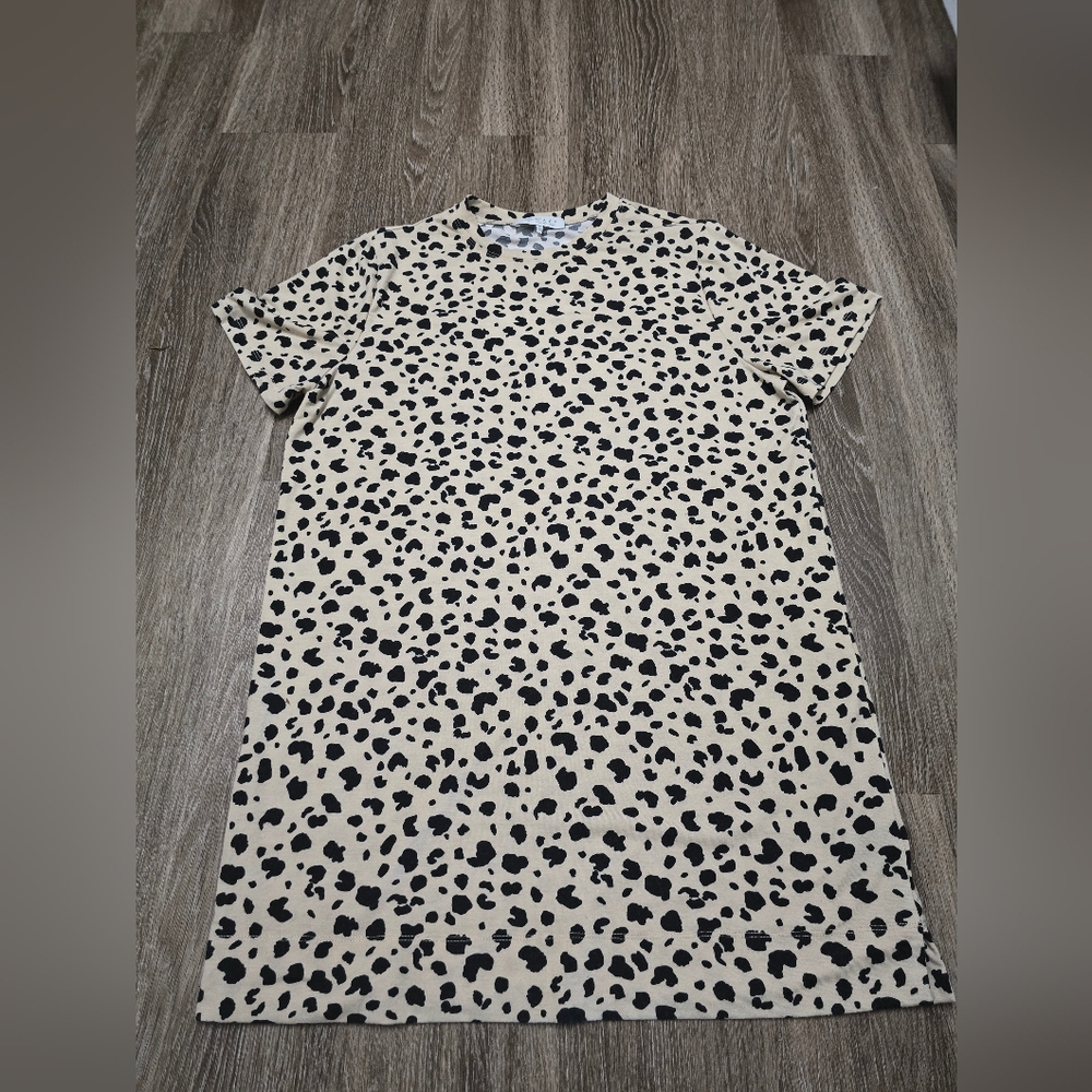 Wayf Animal Print Beige and Black Top